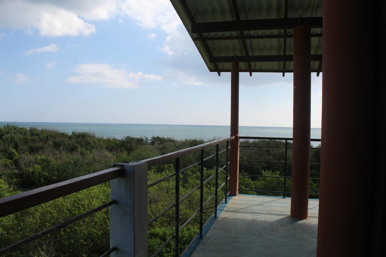 Yala Bay Resort Тисамахарама Екстериор снимка