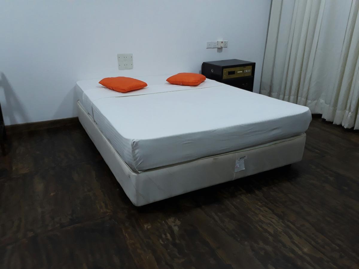 Yala Bay Resort Тисамахарама Екстериор снимка